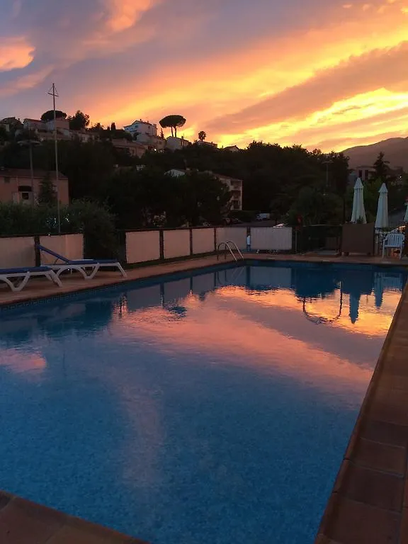 Mas De Vence - Hotel-Restaurant Отель
