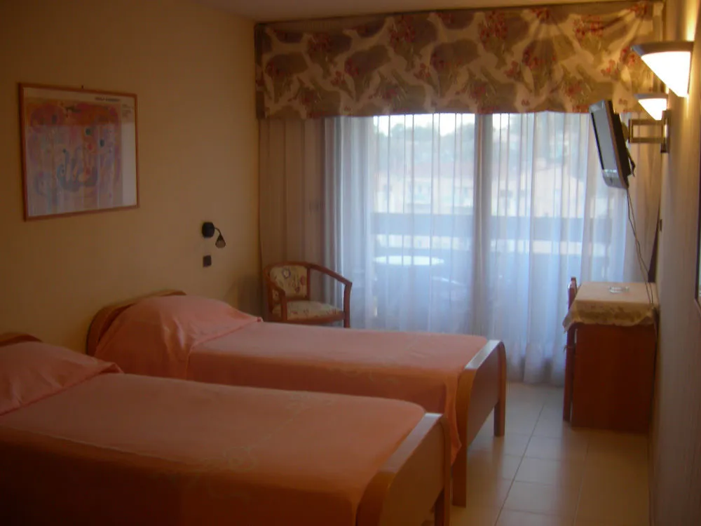 *** Отель Mas De Vence - Hotel-Restaurant Франция